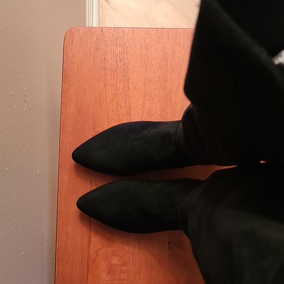 Black suede over the knee boots - Picture 6 of 7